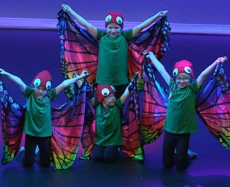 Students dance performance